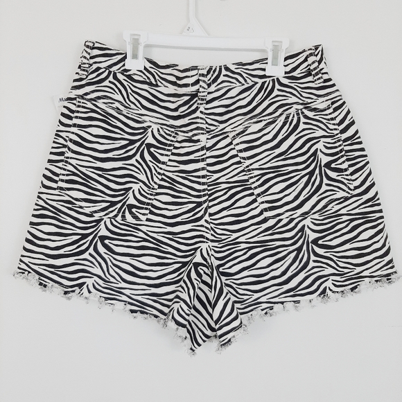 Nwt Bdg urban outfitters zebra stripe shorts - Picture 8 of 8